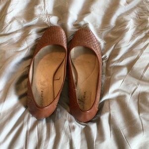 ✅ 5 for $20 ✅ White Mt brown flats